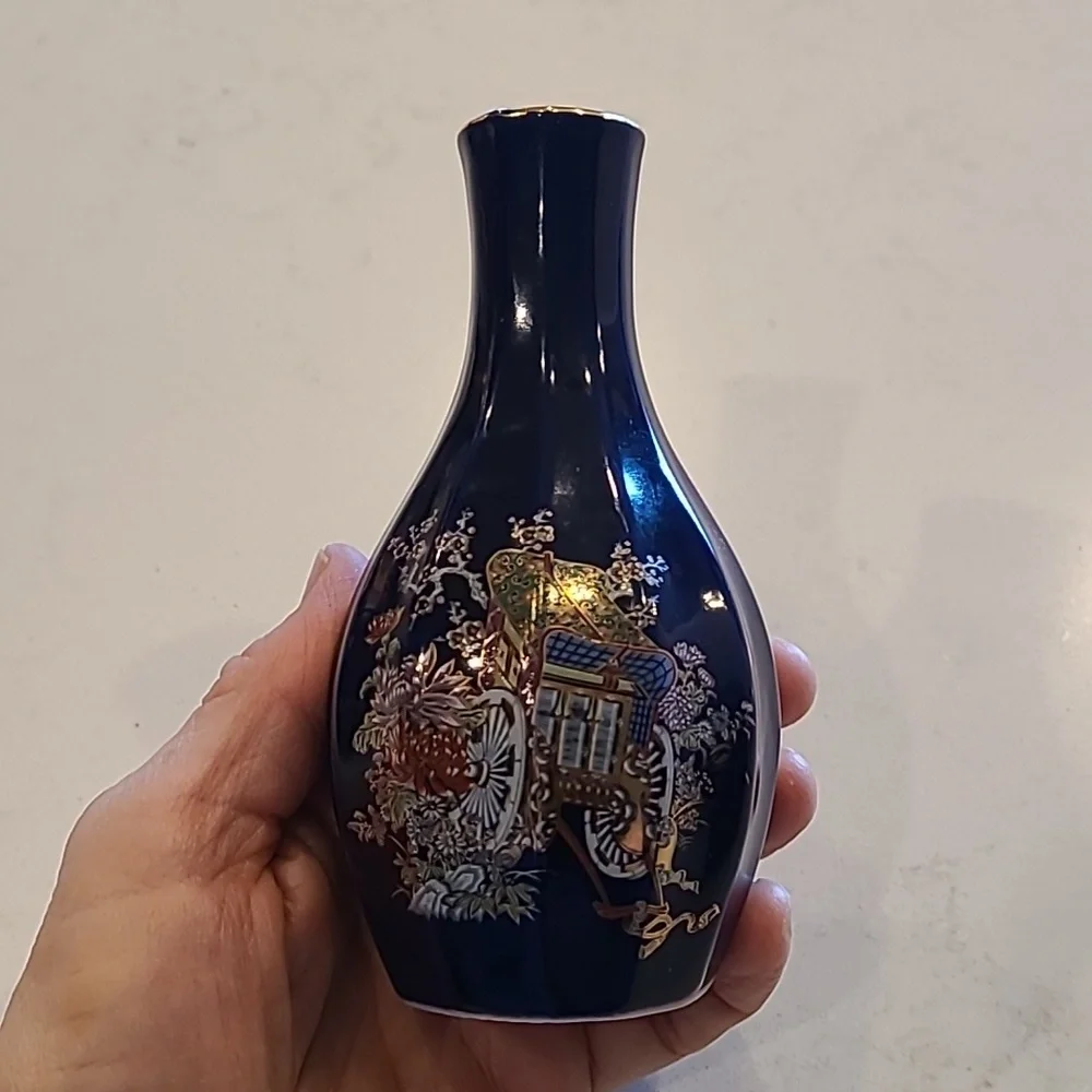 Vintage decorative piece